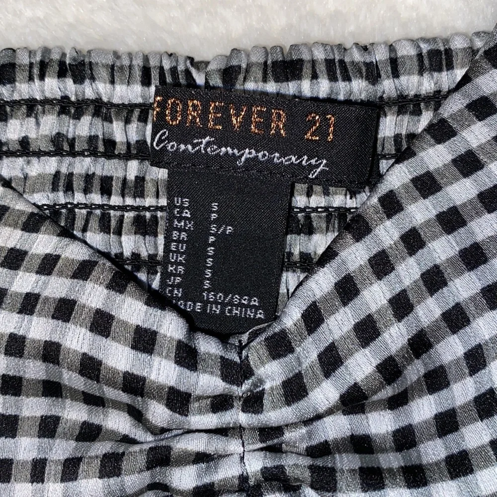 crop top - Picture 5 of 6